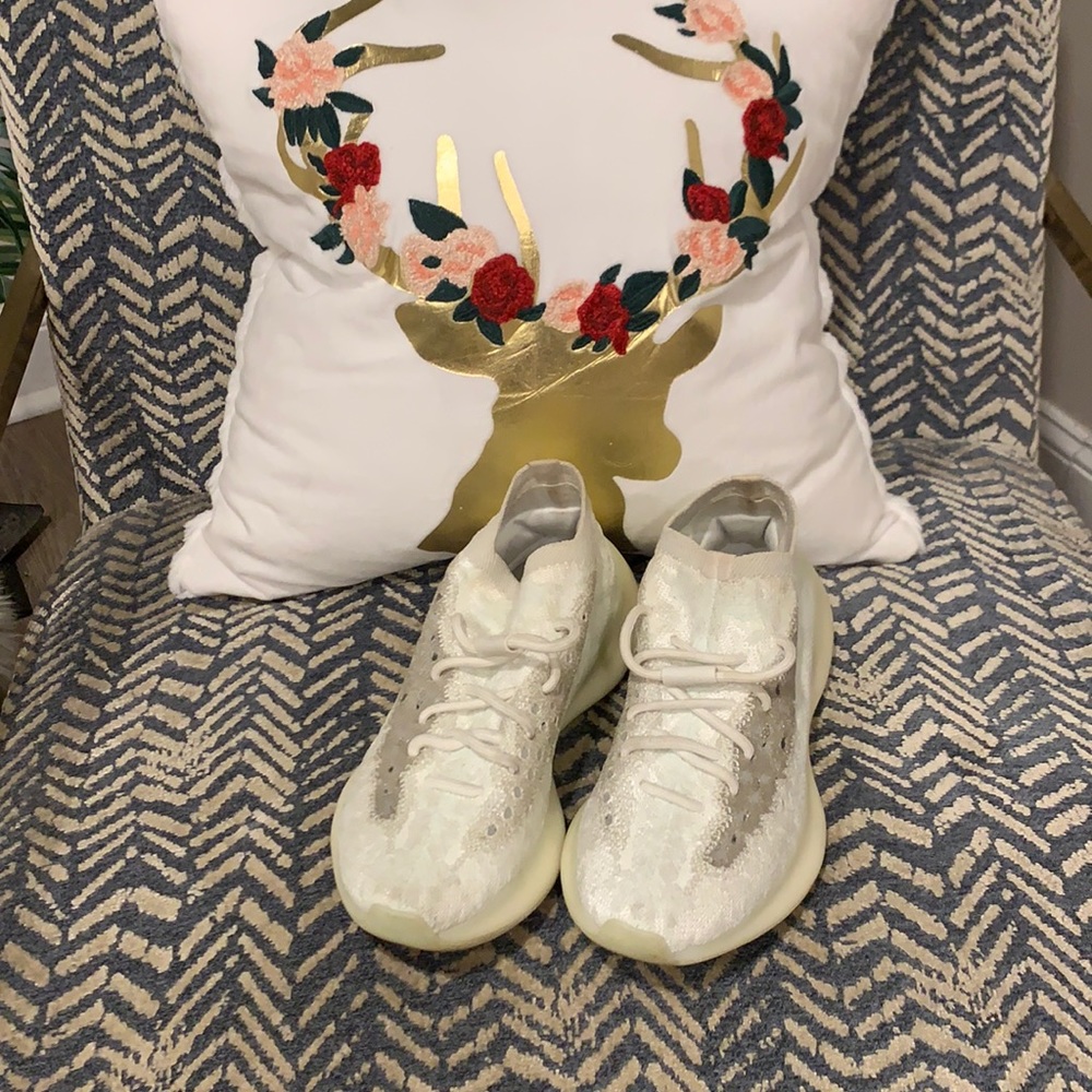 SOLD Yeezy boost 380 calcite good US 6 F 382/3 UK 5 1/2 AUTHENTIC sold on eBay - Picture 4 of 11